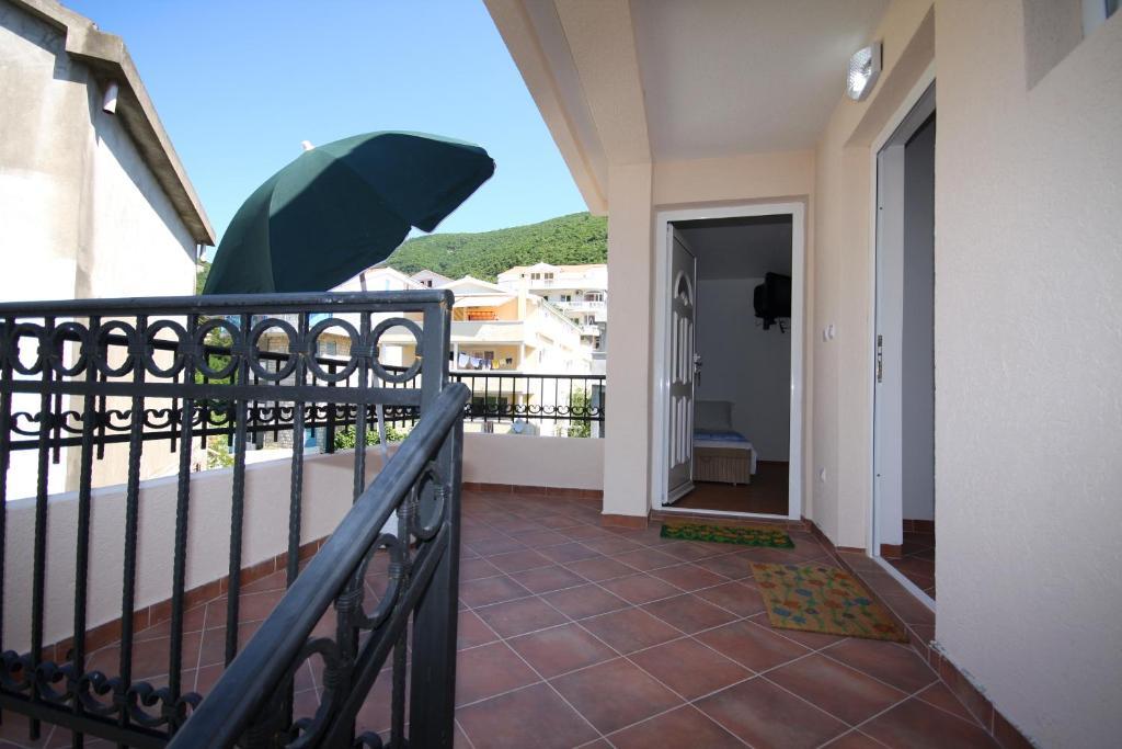 Apartments Raicevic Budva Szoba fotó