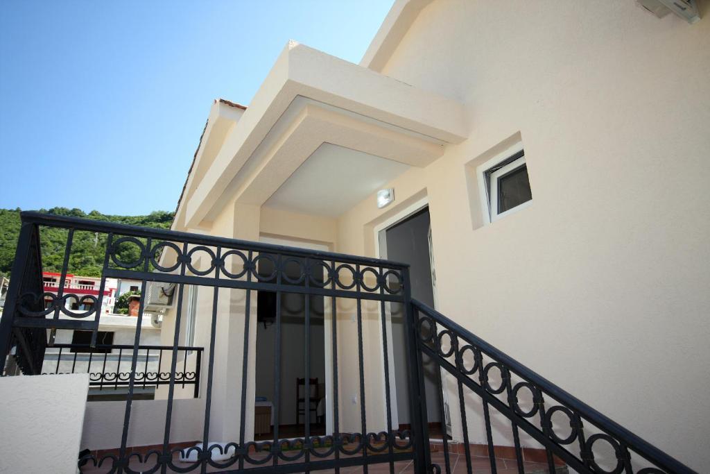 Apartments Raicevic Budva Szoba fotó