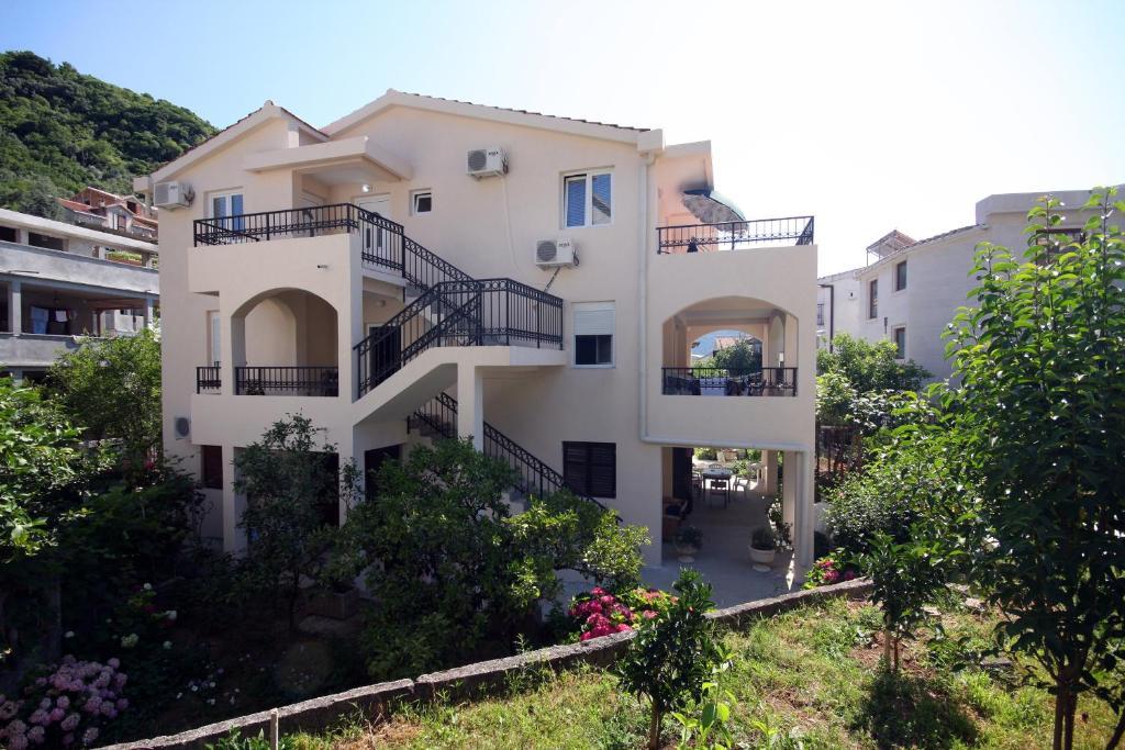 Apartments Raicevic Budva Szoba fotó